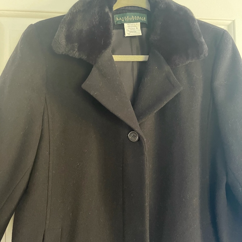 Wool coat - Picture 2 of 9